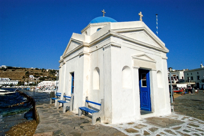 small white washed church in myconos geece 4 9342e
