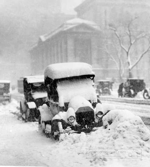 snow covered automobiles in New York City 1917