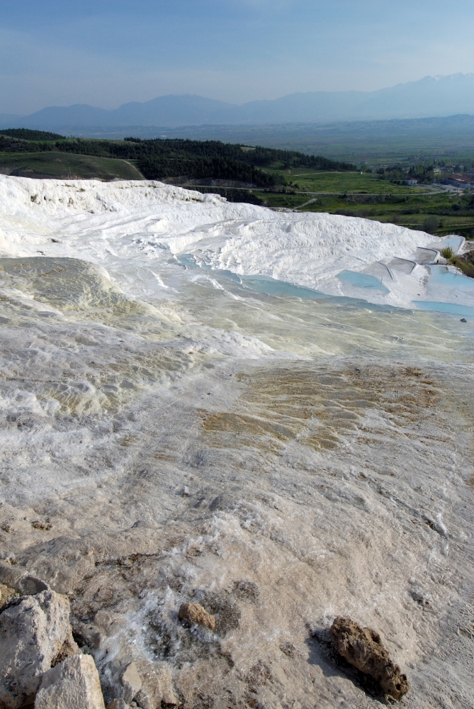 white travertine terraces at pamukkale 05.tif