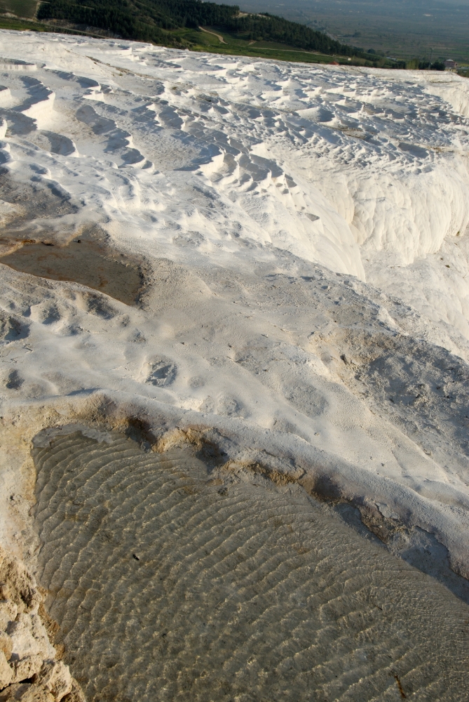 white travertine terraces at pamukkale 14.tif