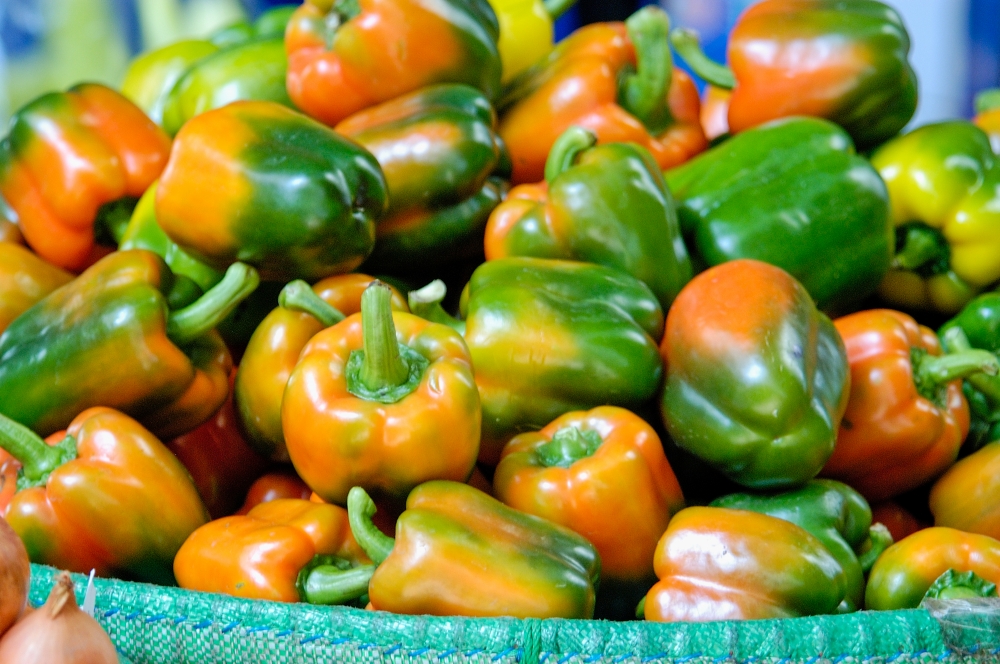 thailand-pictures-food-for-sale-at-market-thailand-034e