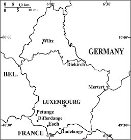 Luxembourg country map black white