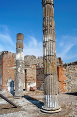 ancient city pompeii 28