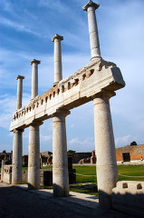 ancient city pompeii 46