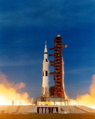 Apollo 15 Saturn V ignition swingarms begin to retract-photo-den