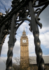 Big Ben as seen through the gates of the Palace of Westminster L