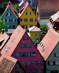 colorful houses in Dinklesbuehl