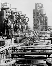 Crude oil pipe Baton Rouge 1945