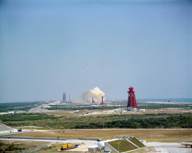 Distant view of the launch of the Gemini Titan 4