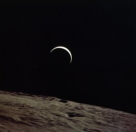 Earthrise from the moon apollo 15