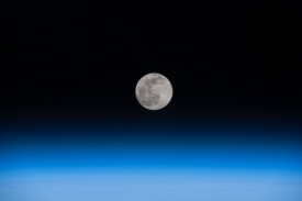 full moon above the earths horizon(4)