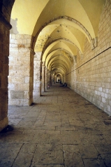 hallway leading to the Dome of the Rock