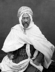 historical-illustration-of-a-man-wearing-turban-algiers