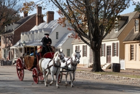 horse drawn carriage carrying visitors