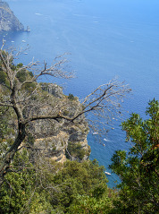 roughed mountainous road along the amalfi coast 3131