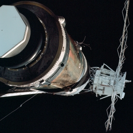 skylab 2 fly around inspection