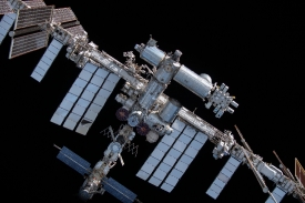 Spacex crew view of international space station
