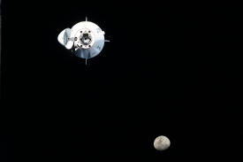 spacex dragon endurance and the waxing gibbous moon