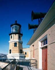 split rock lighthouse and foghorn two harbors minnesota