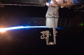 the spacex dragon cargo craft
