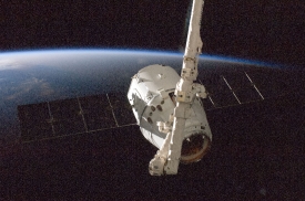 the spacex dragon cargo craft commercial cargo craft 10