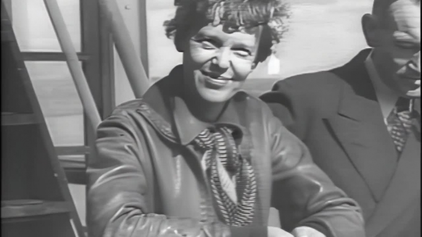 last pictures taken of the female flyer Amelia Earhart historic video footage