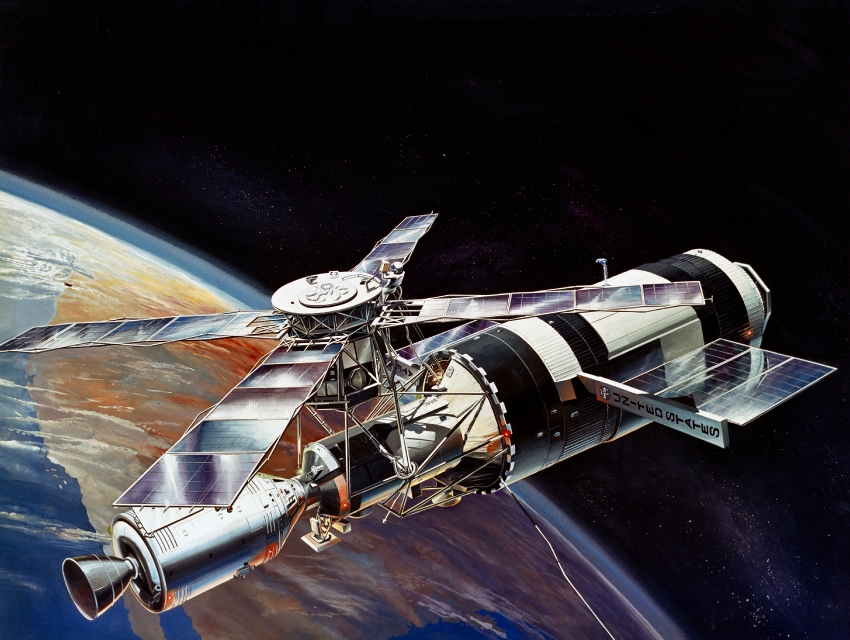 artists concept of the skylab space station cluster