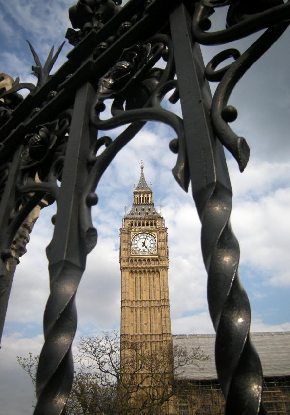 Big Ben as seen through the gates of the Palace of Westminster L