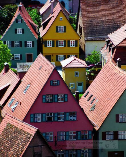 colorful houses in Dinklesbuehl