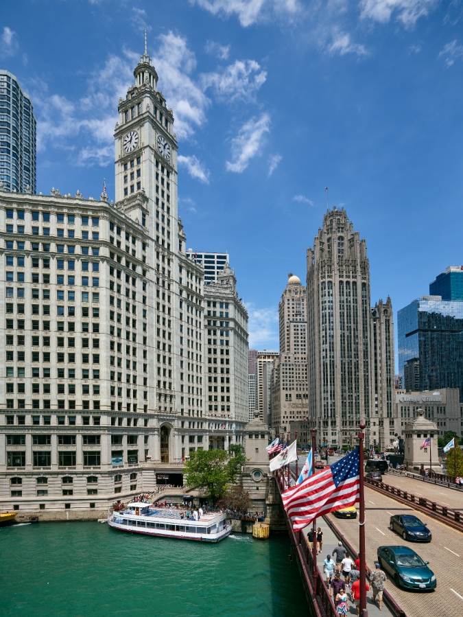 downtown chicago with Wrigley Building