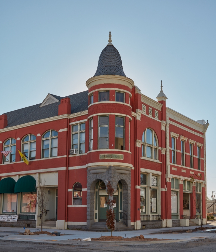 landmark Merchants and Planters Bank Building in Pine Bluff Arka