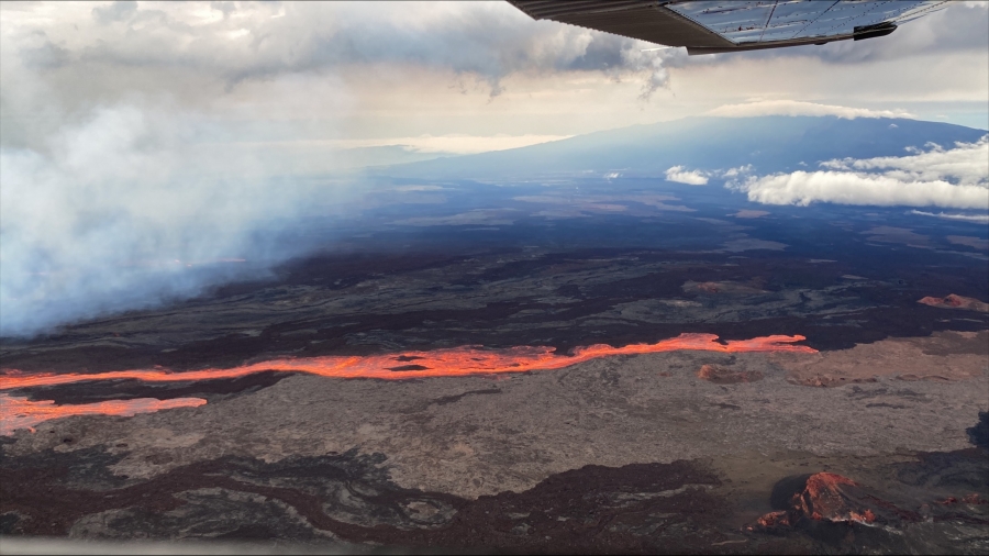 Northeast rift zone eruption of Mauna Loa.