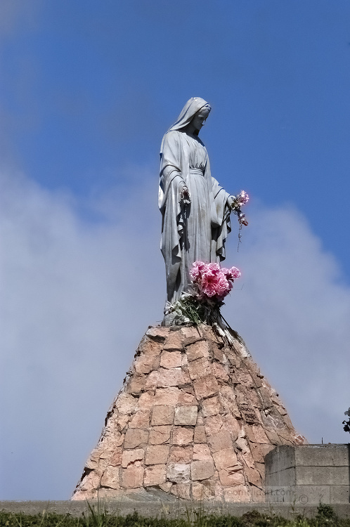 statute of the virgin mary argentina