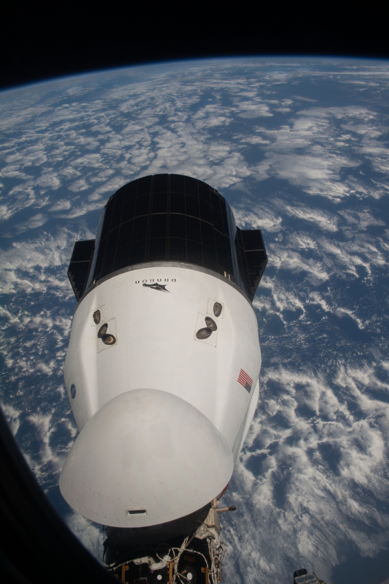 the spacex cargo dragon cargo craft resupply ship