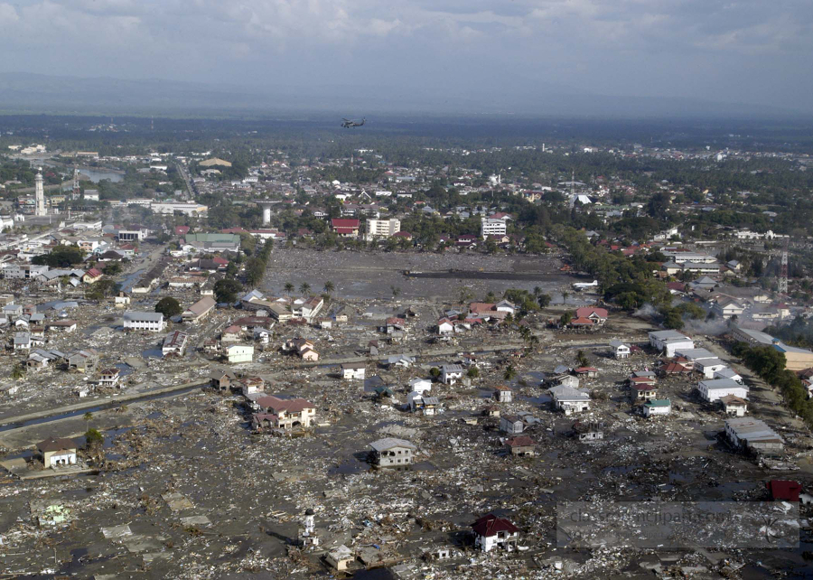 tsunami sumatra indonesia aerial view distruction