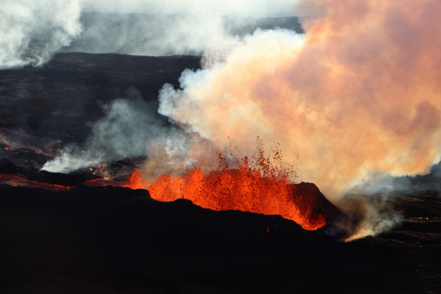 Aerial view of Fissure 3 erupting on the Northeast Rift Zone of ...