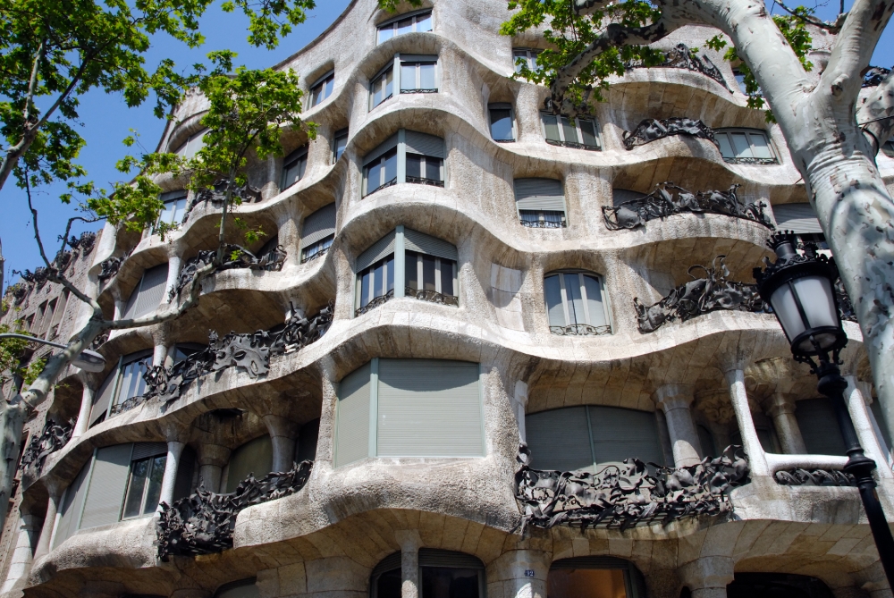 Details Casa Mila Building Barcelona Spain - Classroom Clip Art