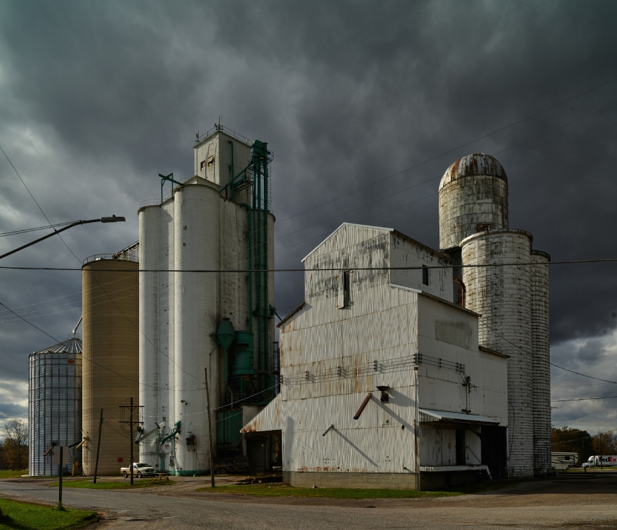 sizeable grain elevator complex lennon michigan Classroom Clip Art