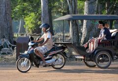 Exploring Siem Reap on a Charming Ride