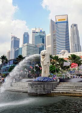 Iconic Merlion statue in Singapores vibrant cityscape