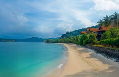 Stunning Beach View in Langkawi Under a Clear Sky