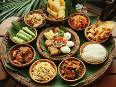 Vibrant Platter of Traditional Hai Cuisine