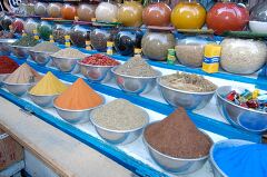 Vibrant Spice Market in Aswan Showcasing Local Flavors