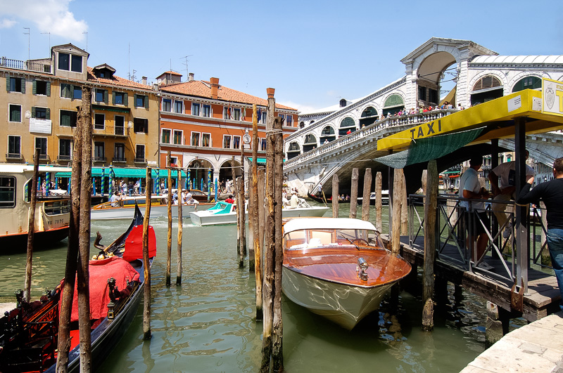 Canal-Grande-in-Venice-Italy-image-8316B.jpg