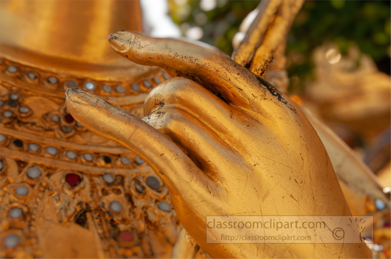 close-up-of-the-hands-golden-statue-grand-palace-bangkok-thailand-image-4173.jpg