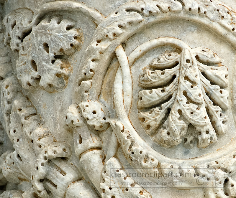 decorative-carvings-in-columns-pisa-italy-photo-1214BE22.jpg