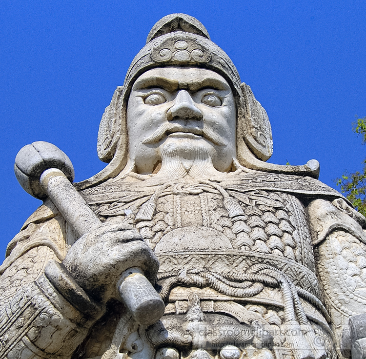 photo-warrior-statue-ming-tombs-beijing-6290b.jpg
