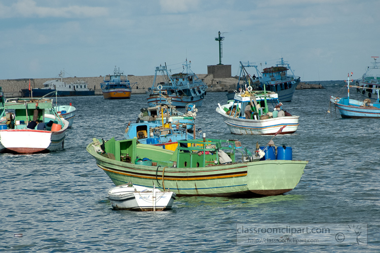 photo-boats-in-harbor-alexandria-egypt-5279.jpg