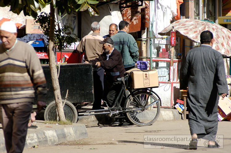 photo-street-scene-alexandria-egypt-photo-5195.jpg