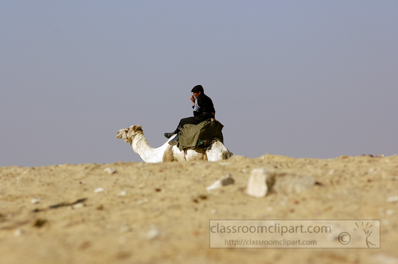 egyptain-guard-sitting-on-camel-photo-image-4937.jpg